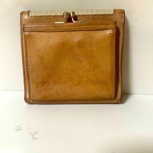 Vintage Dooney and Bourke wallet